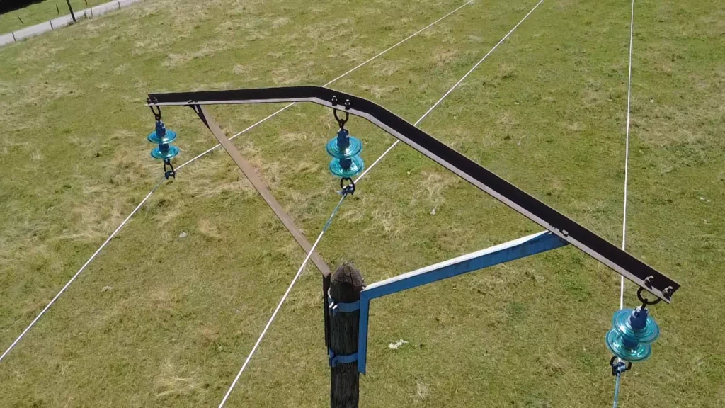 Inspection pilonne électrique et contrôle des assiettes